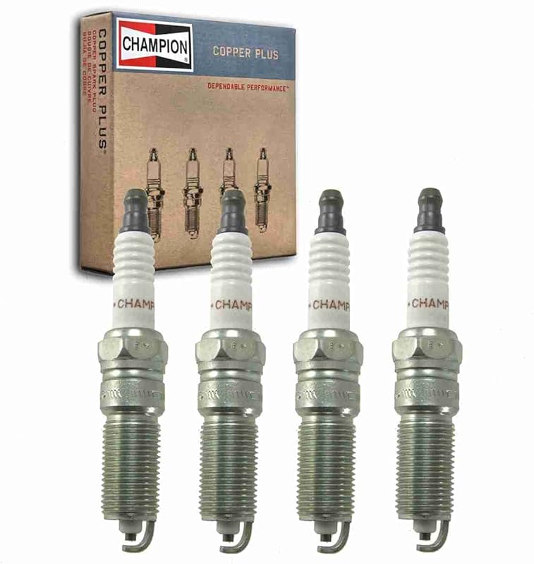 Champion Copper Plus Spark Plugs Set of 4 for Chrysler PT Cruiser 2.4L